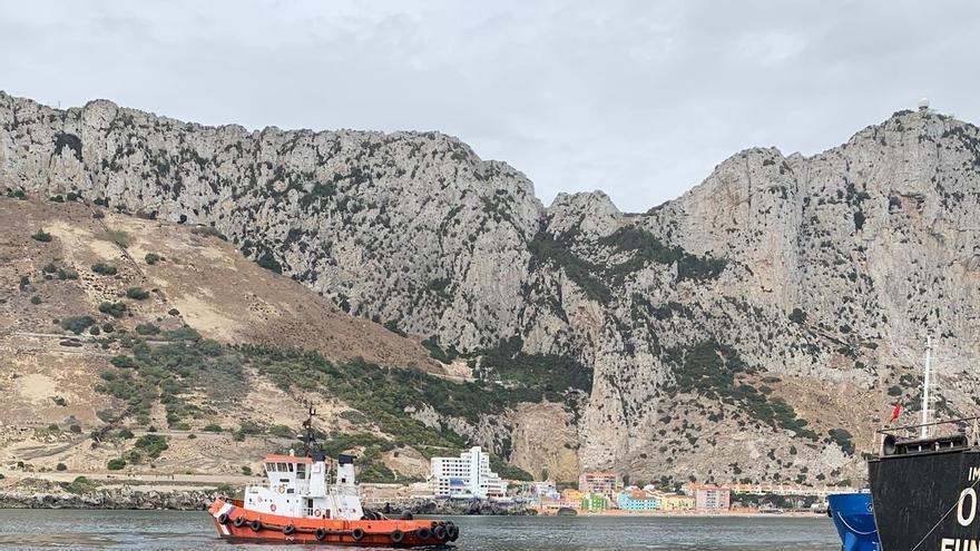 Detenido el capitán del barco semihundido varado en Gibraltar