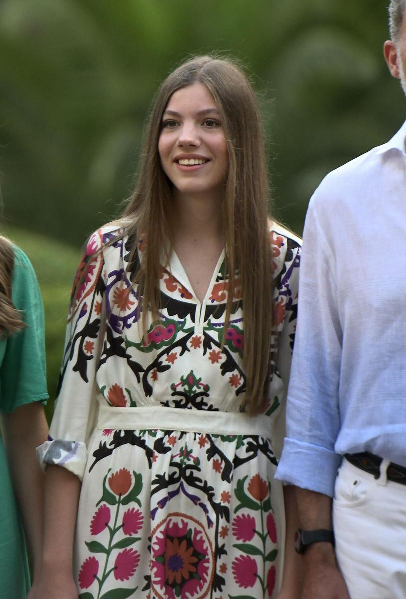 La infanta Sofía con vestido corto de Ba&amp;sh en Mallorca