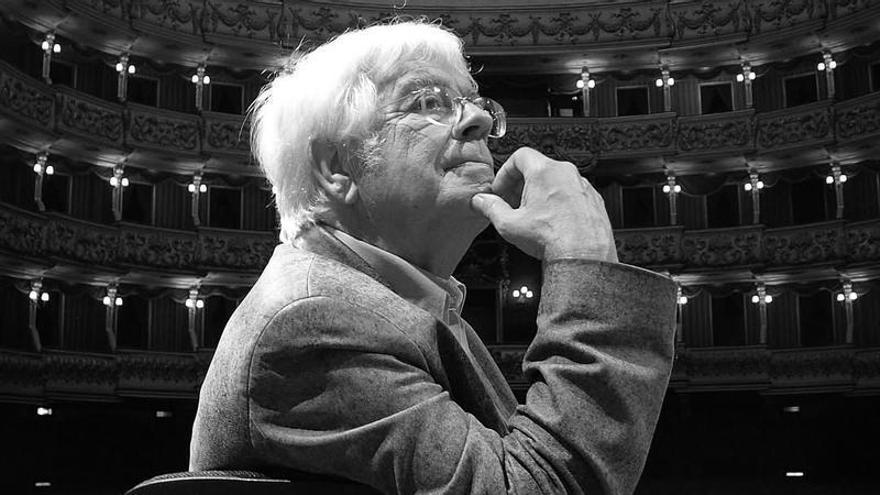 Muere Helmuth Rilling, el primer director de la Real Filharmonía de Galicia