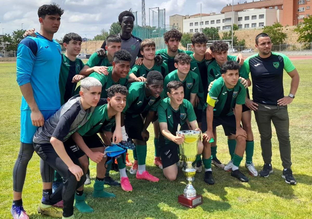 El Pinilla Duero se adjudica con goleada el Memorial Antonio Fernández