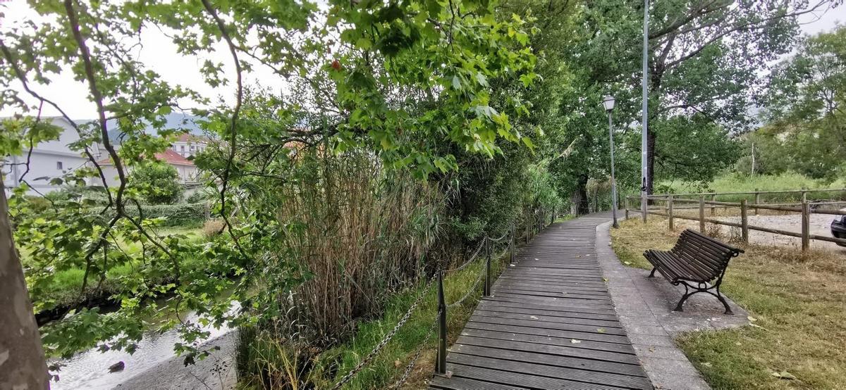 Paseo actual junto al río da Fraga.