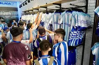 Locura malaguista por comprar la nueva camiseta del equipo