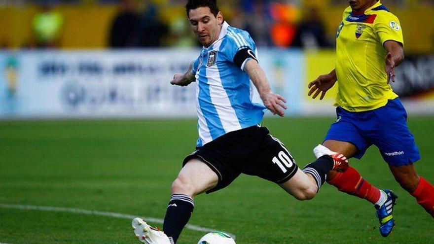 Argentina está con un pie en Brasil tras empatar ante Ecuador en Quito