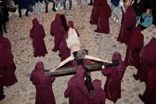 Las imágenes de la bajada del Cristo de la Misericordia en Lorca