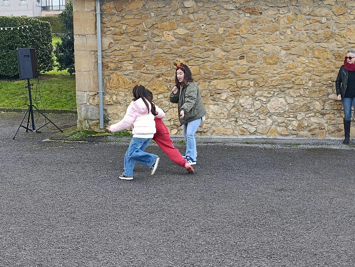 Así se vivieron las campanadas infantiles en Valdesoto