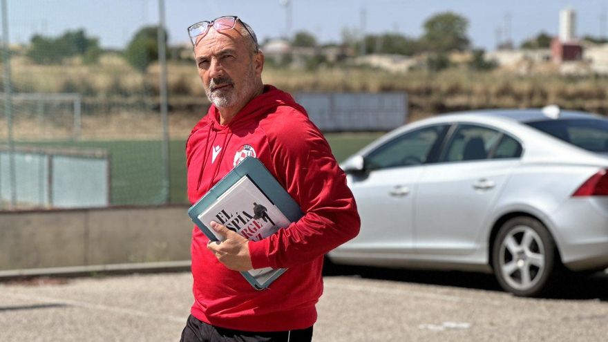 Juan Sabas, entrenador del Zamora CCF, ante el partido ante la SD Amorebieta: &quot;Tenemos que hacer valer nuestro campo&quot;
