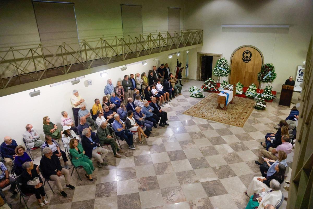 Acto de homenaje a Justo Beramendi en el Museo do Pobo Galego