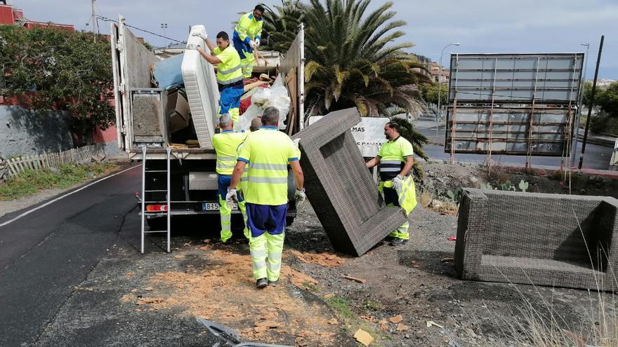 Vertido de trastos en Las Palmas de Gran Canaria