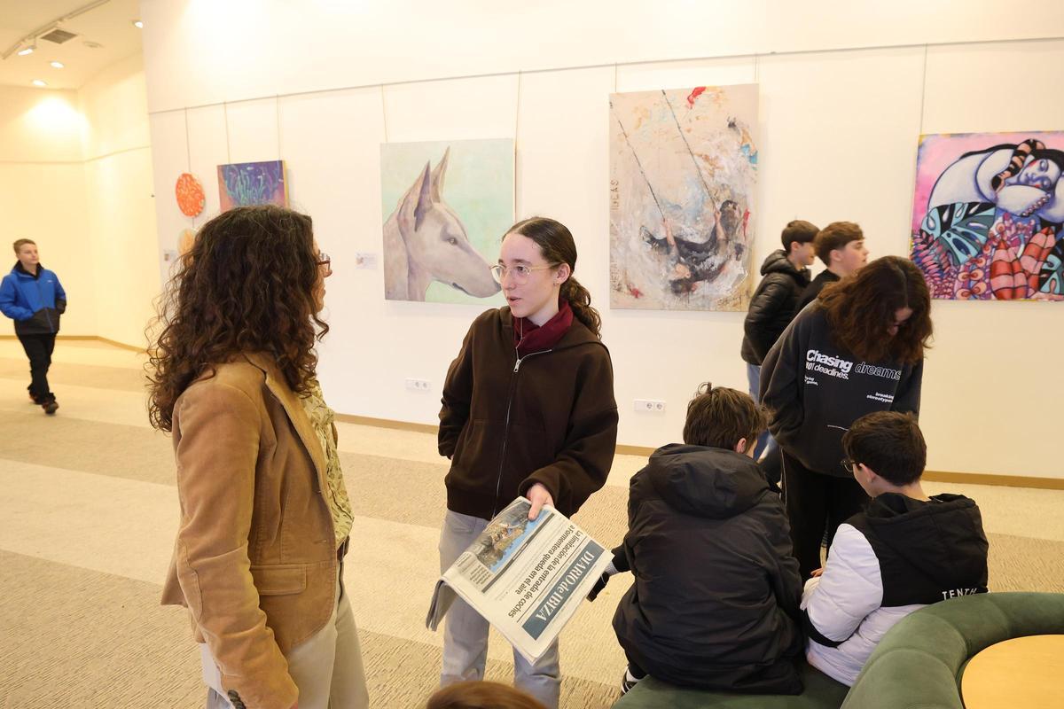 Los alumnos de 2º de la ESO de Sant Agustí visitan el Diario de Ibiza Los alumnos de 2º de la ESO de Sant Agustí visitan el Diario de Ibiza