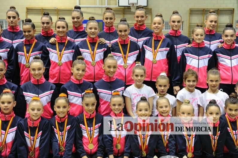 GIMNASIA RÍTMICA: El Cronos se da un baño de gloria