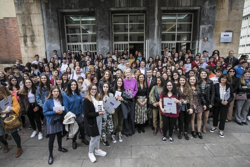 Premios Princesa de Asturias 2019: Siri Hustvedt mantiene un encuentro con estudiantes en Oviedo