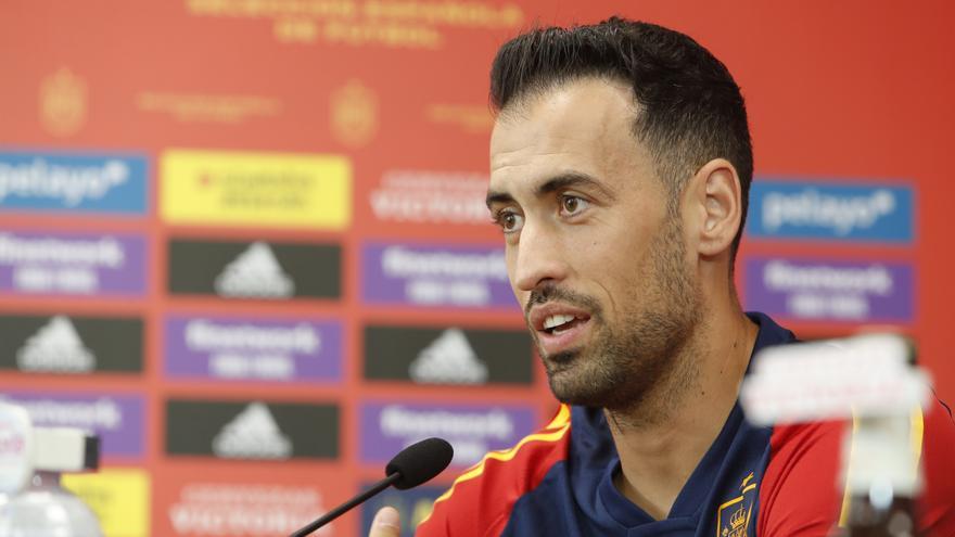 Luis Enrique: "Mi objetivo es convencer a Busquets para que juegue otro Mundial más"