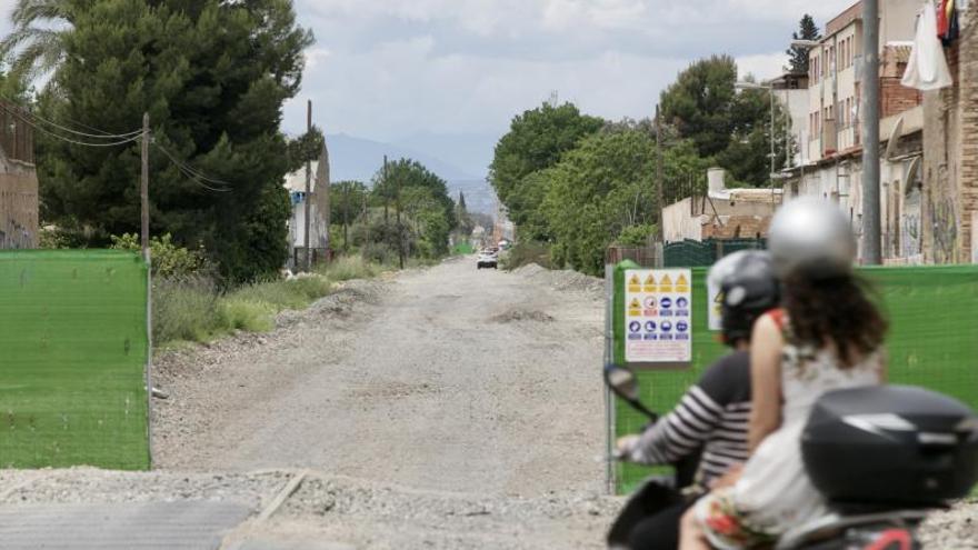 La antigua vía ha desaparecido hasta Nonduermas para continuar la Alta Velocidad