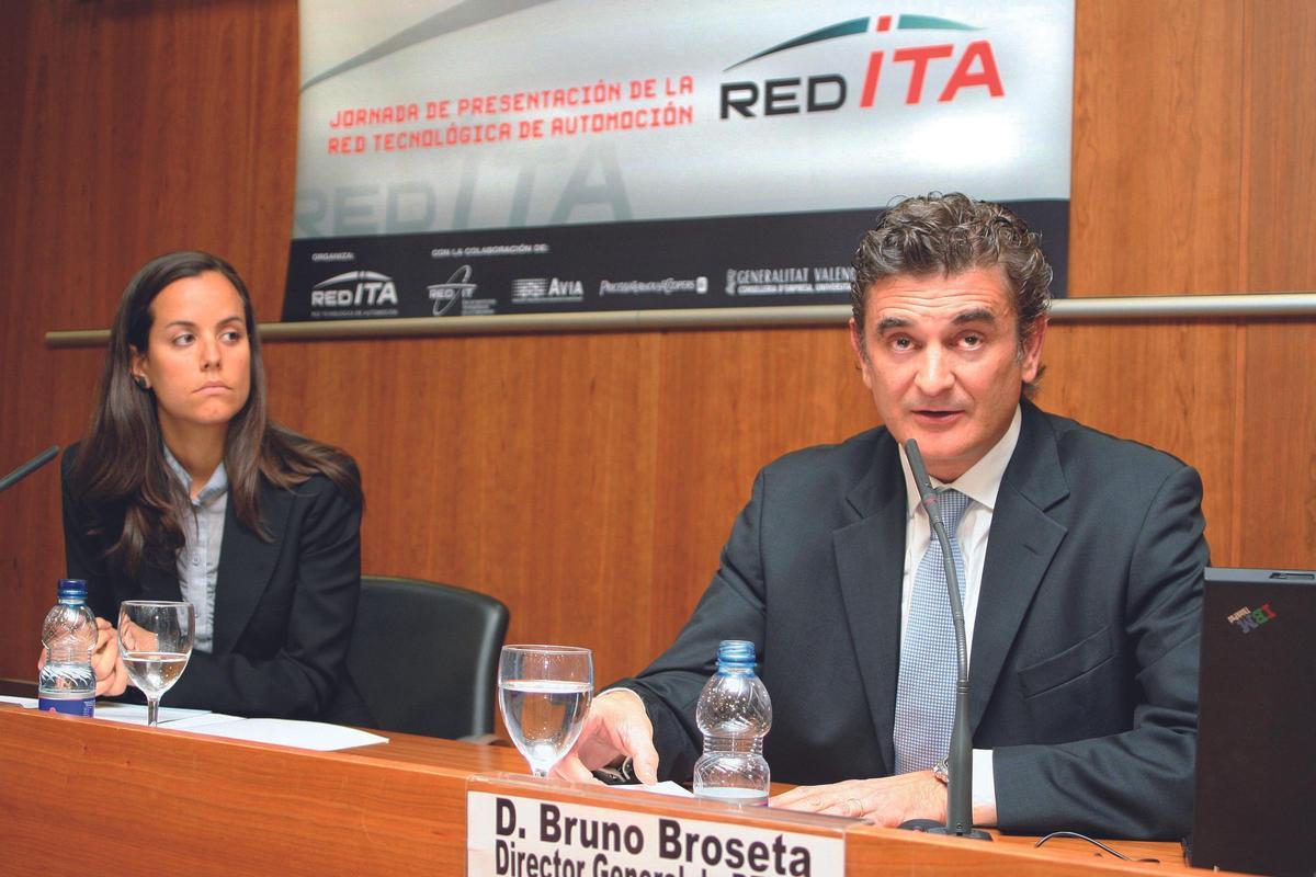El director de REDIT, Bruno Broseta y la Gerente de REDITA, Cristina del Campo durante la presentacio╠ün de la red tecnolo╠ügica 2