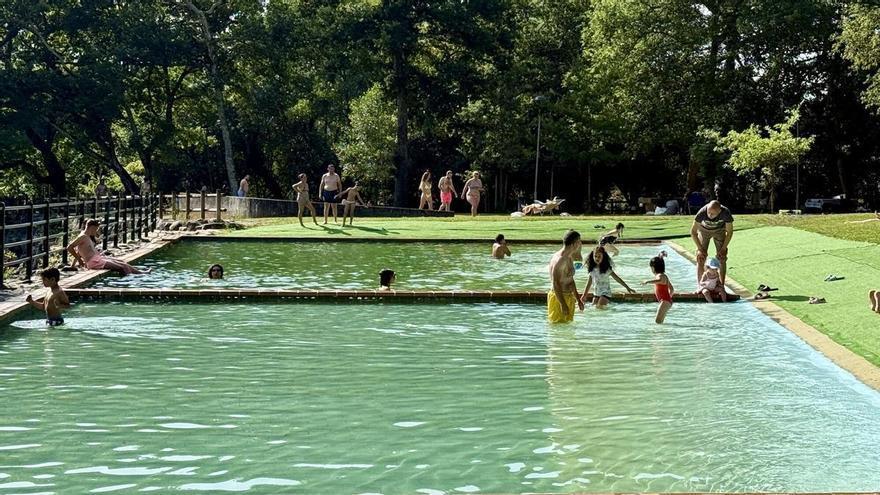 Las cinco playas fluviales de las comarcas repiten en el registro autonómico de aguas de baño y con una calidad de agua excelente, salvo en A Carixa