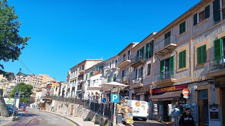 Denuncian vertidos fecales en  la primera línea de Port de Sóller