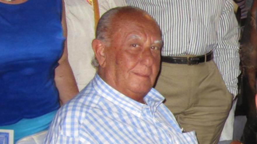 Fallece José Luis Caramés, médico y presidente de la peña taurina &quot;El Juli&quot;