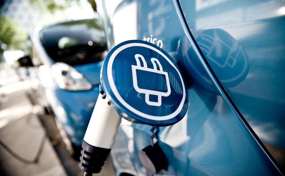El precio medio del eléctrico de ocasión cae en 2025, impulsando las ventas