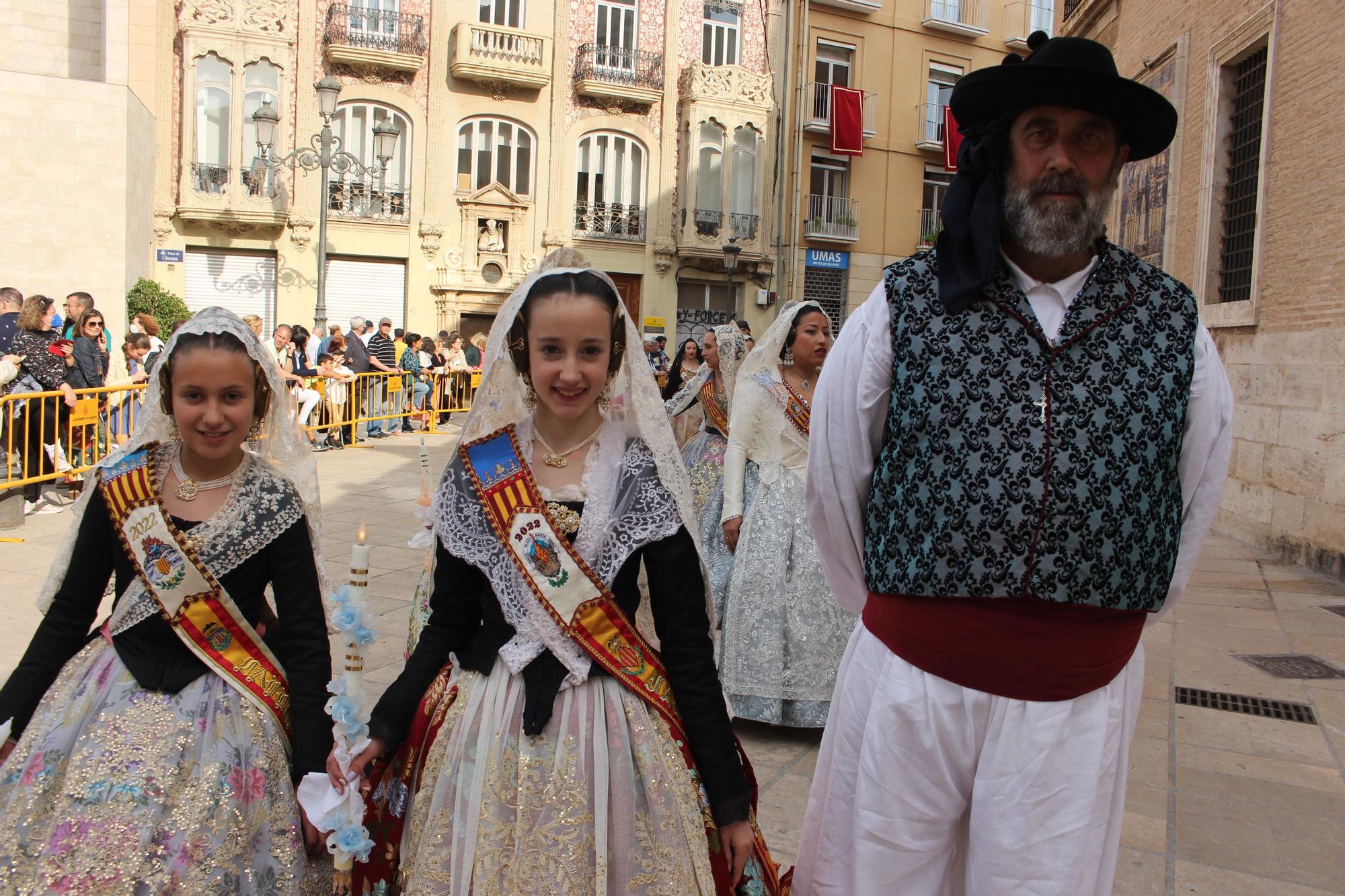 La fuerza de las Fallas en la Procesión de la Virgen (II)