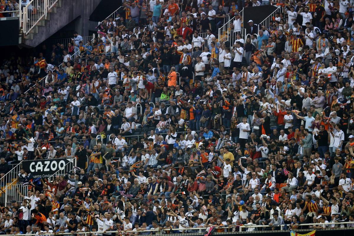 Mestalla en un partido de LaLiga