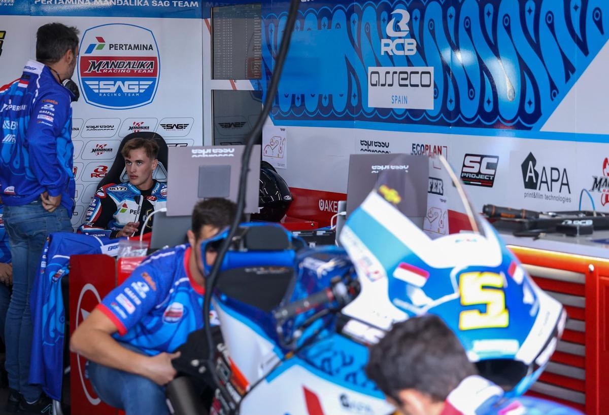 Jaume Masià debuta en Moto2 en Cheste