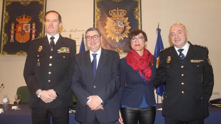 El nuevo comisario de Vélez-Málaga califica la Axarquía como &quot;zona tranquila&quot;