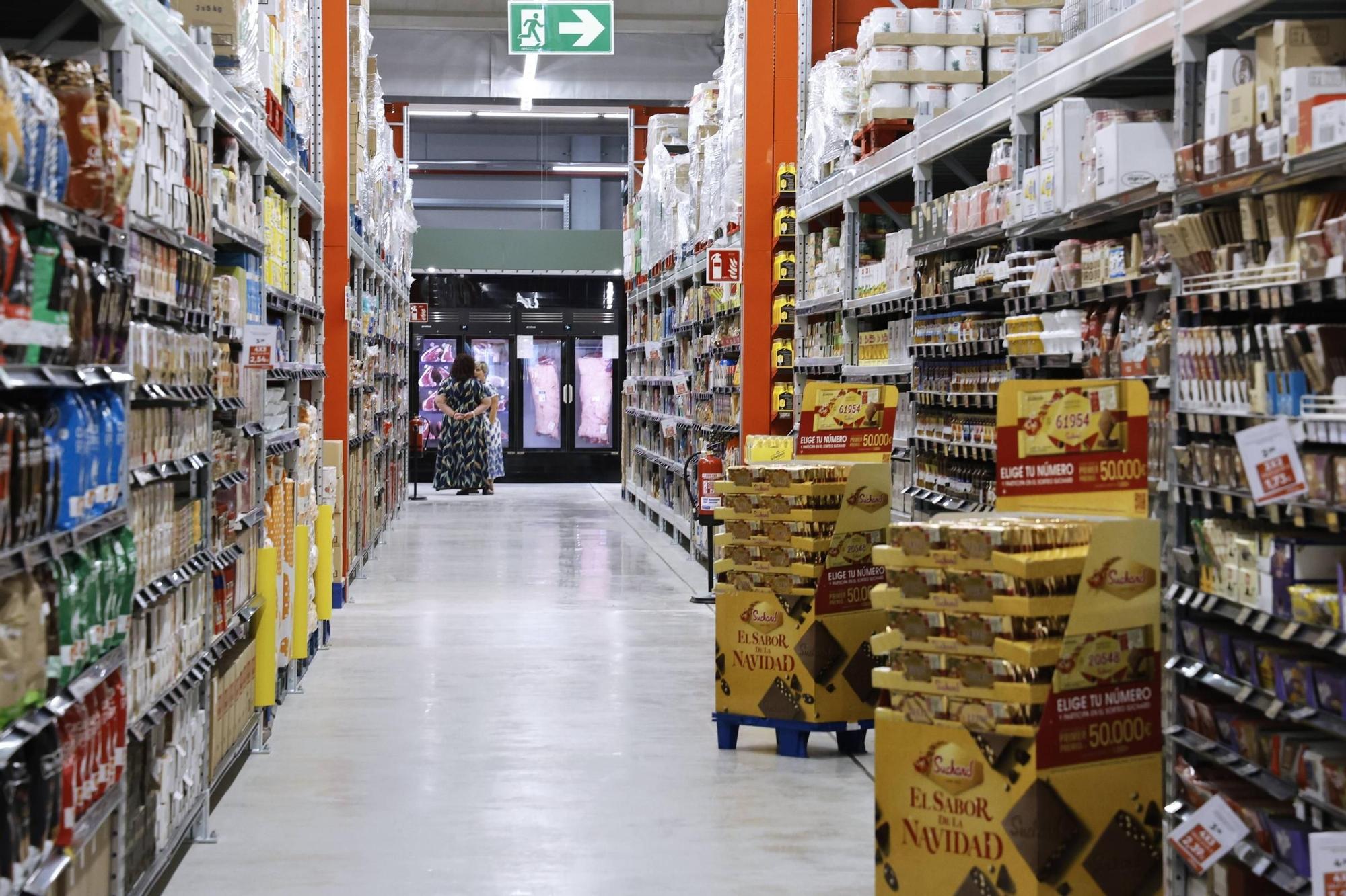 Inauguración en Santiago del mayor Cash Record de Eroski