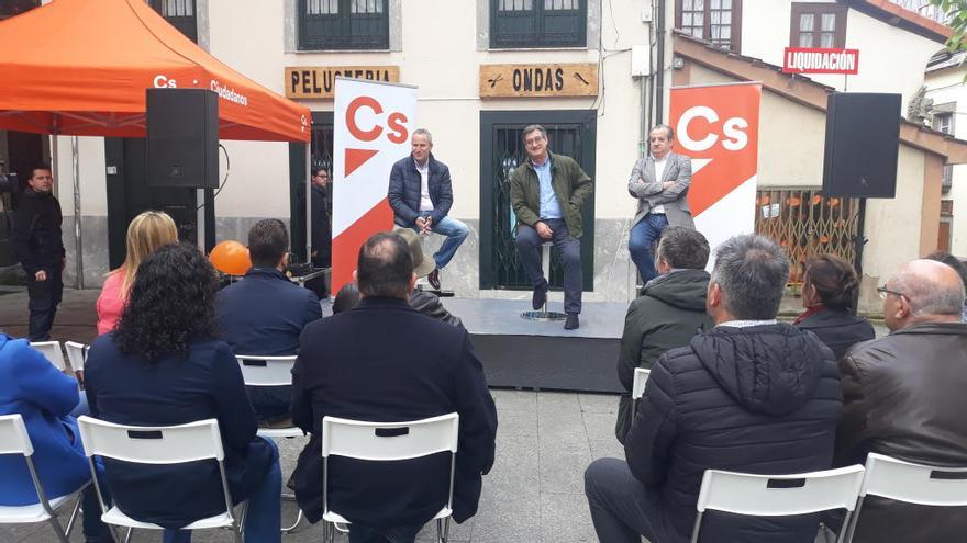 El acto de Ciudadanos en Cangas del Narcea.