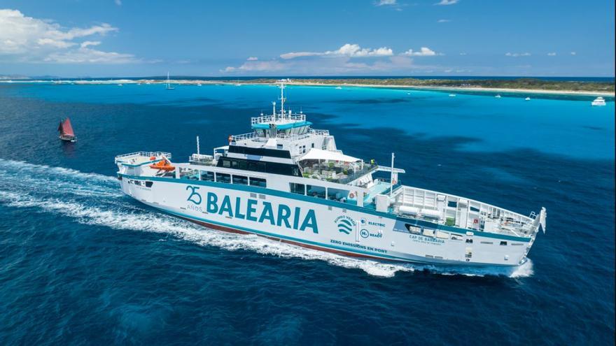 El ‘Cap de Barbaria’ de Baleària reduce un 33% las emisiones
