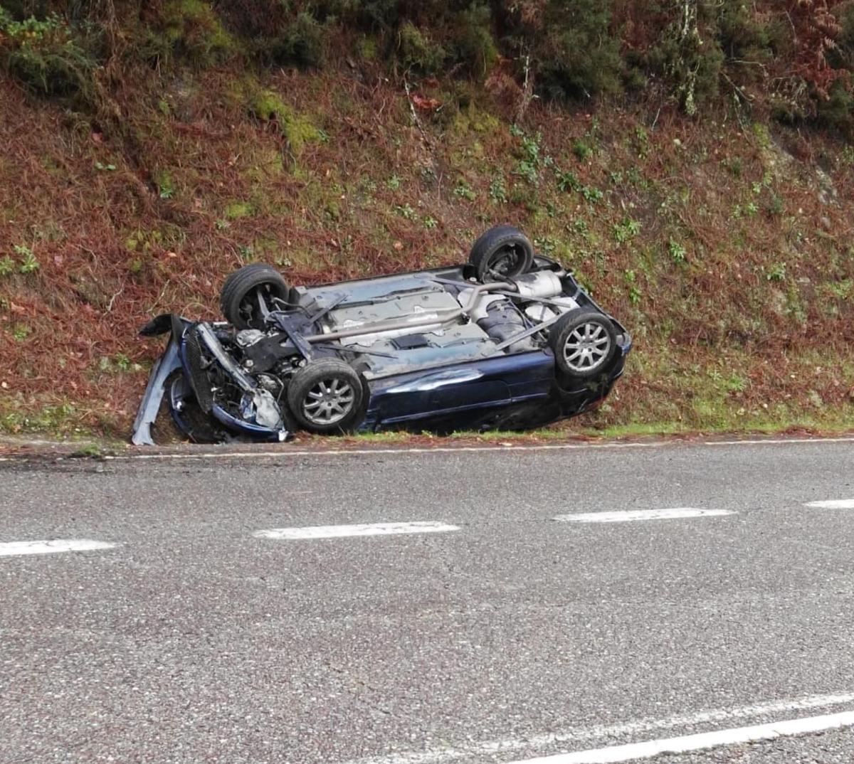 Accidente en la N-120 en Covelo.