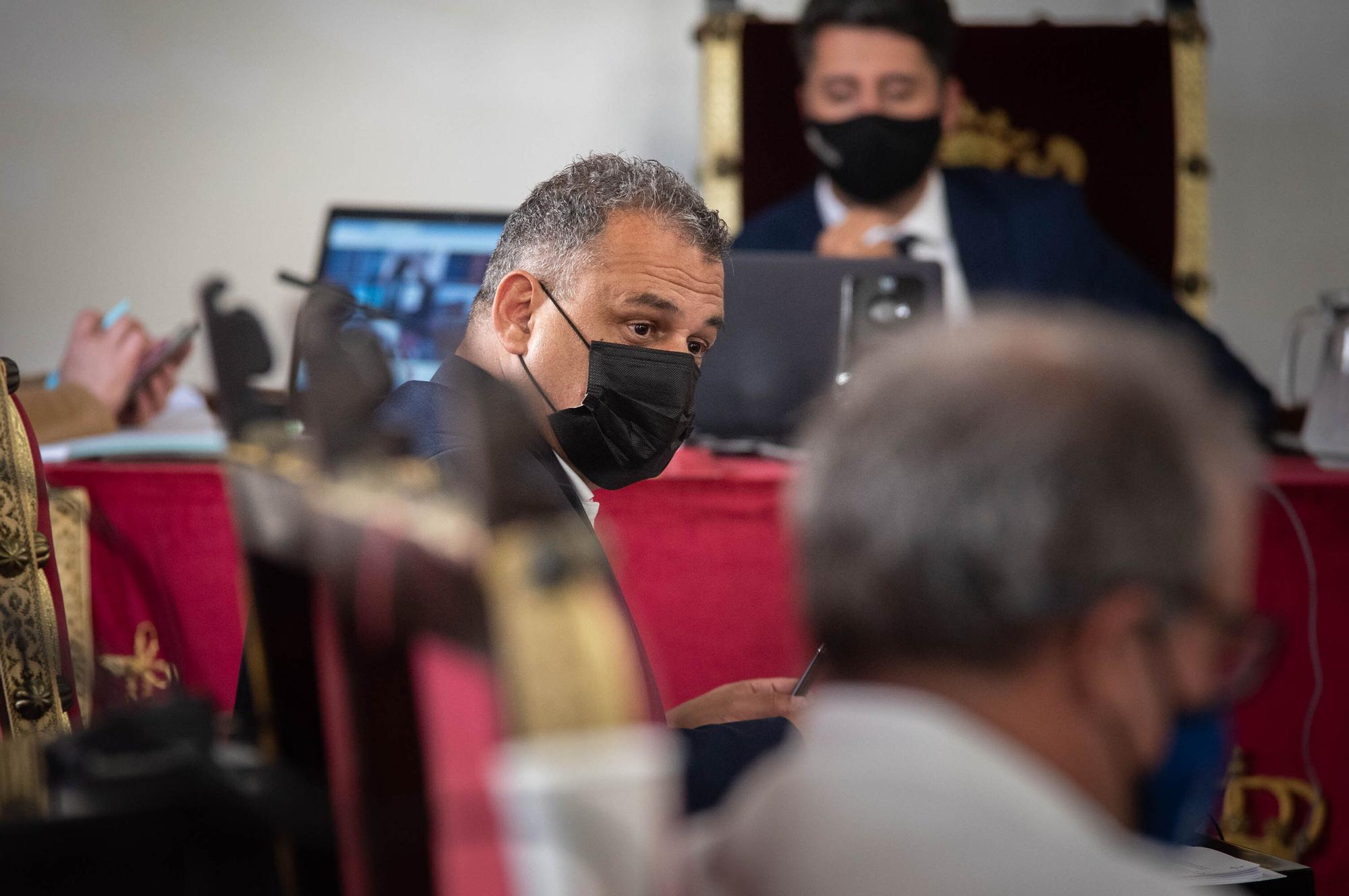 Pleno del Ayuntamiento de La Laguna correspondiente al mes de abril