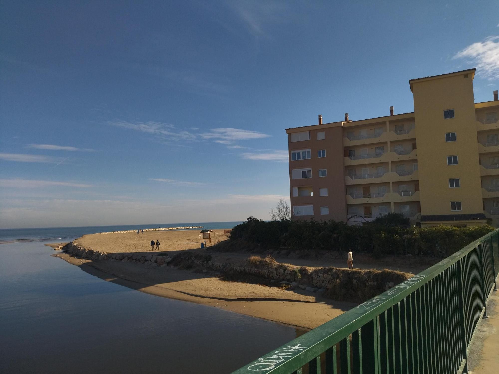 Las imágenes de la espectacular regeneración de la playa de les Deveses de Dénia