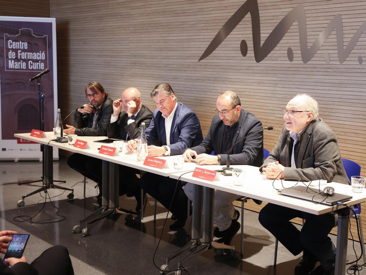 L’AMB aposta per la concertació social en un acte a Santa Coloma L’AMB aposta per la concertació social en un acte a Santa Coloma