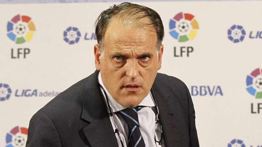 Javier Tebas, antes de una rueda de prensa en la Liga.