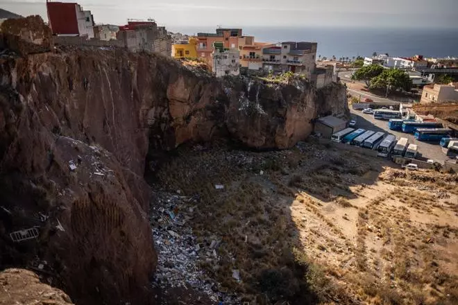 Piconera de Tíncer llena de escombros