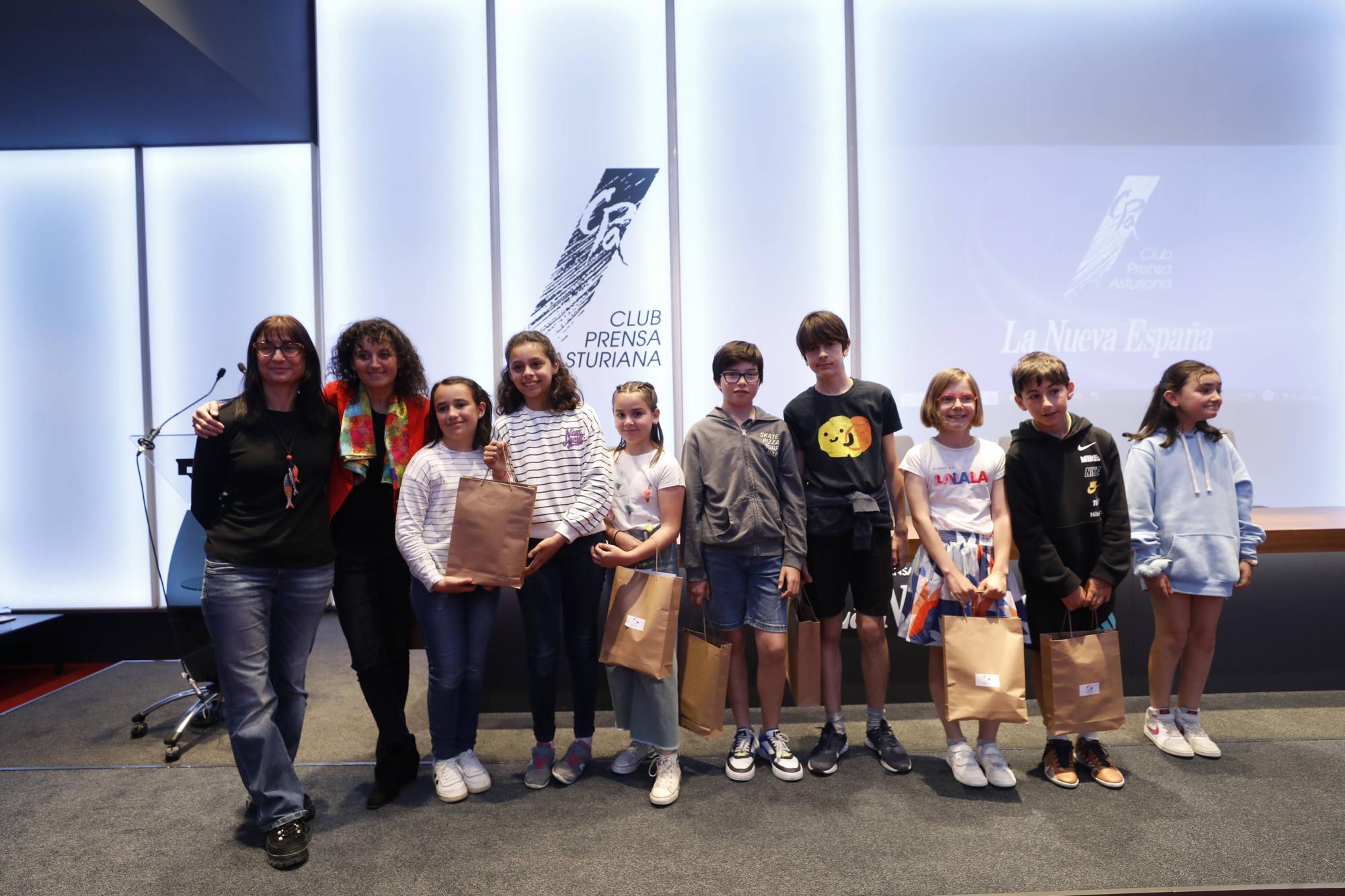 El colegio Gesta de Oviedo entrega los premios del concurso de microrrelatos que lleva el nombre de la escritora y exalumna Mónica Rodríguez