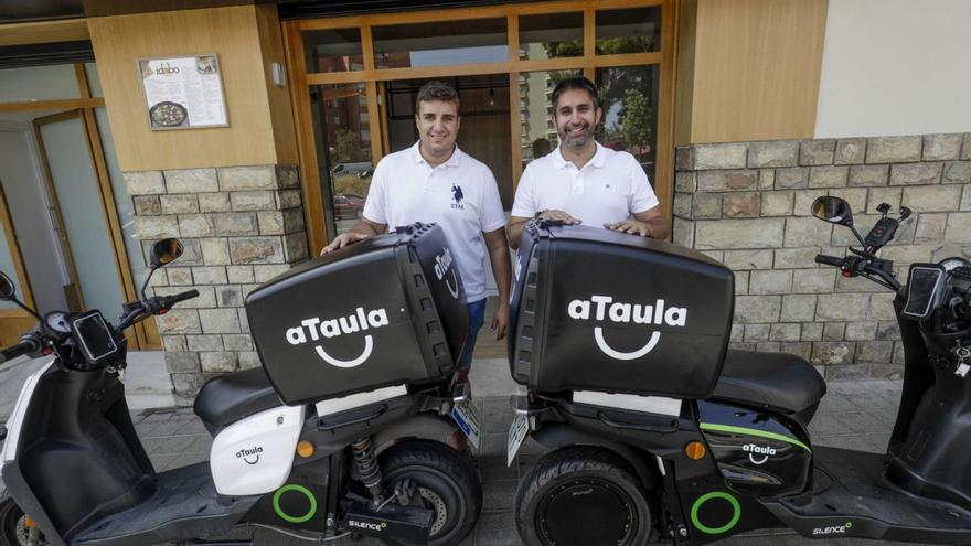 Sergi Lerma y Ernest Sigg, socios de A Taula en Palma y Campos.