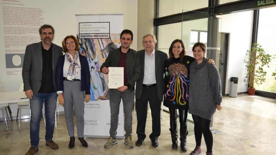 Un projecte sobre contes multiculturals guanya el I Premi de Cultura Inclusiva organitzat per la Universitat i l&#039;Ajuntament de València