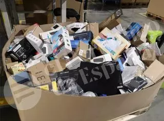 Amazon destruye cada día en España miles de productos sin vender