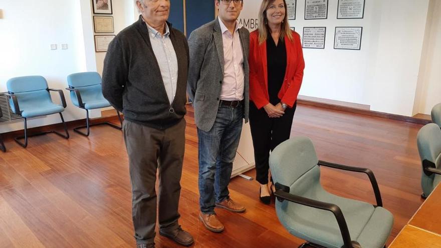 Llobera, Negueruela y GÃ³mez, hoy en la presentaciÃ³n del estudio.