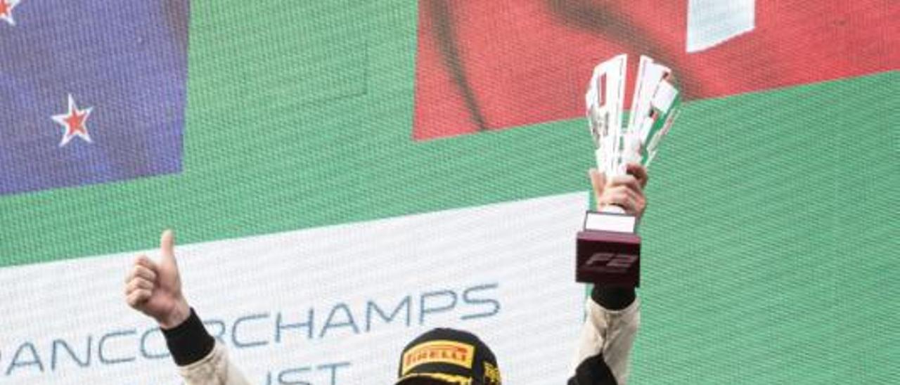Ralph Boschung celebra el tercer puesto en SPA. | CAMPOS RACING