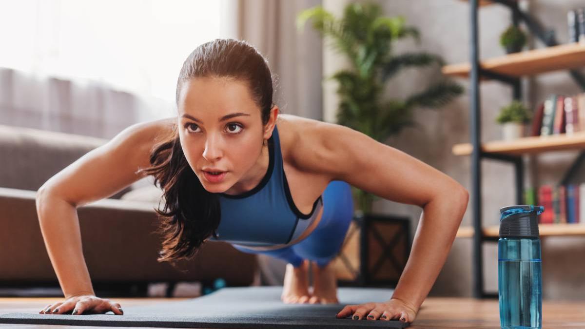 ¿Sabes lo que le ocurre a tu cuerpo cuando haces una plancha al día? ¡Atiende!