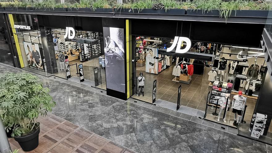 Empresas en Málaga: La cadena deportiva JD abre este sábado una tienda en  el centro comercial Rosaleda