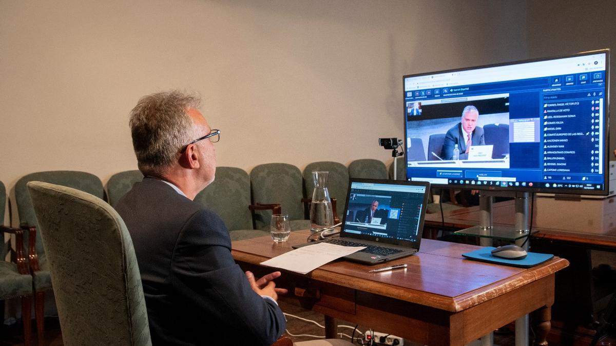 Torres, en un momento de su participación en el Comité de Regiones de la UE