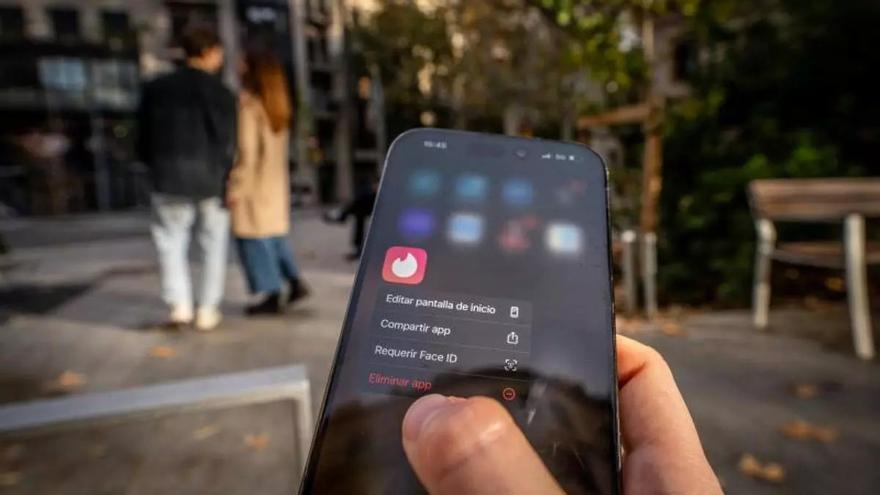 El gran año del desamor en Tinder, la fatiga prende entre usuarios e inversores: &quot;No estoy cansada, estoy asqueada&quot;