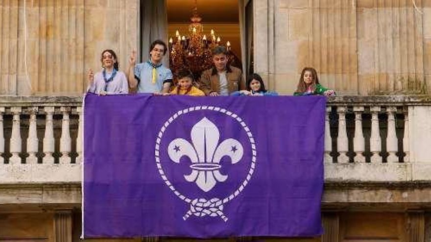 Los Scouts &quot;toman&quot; el Ayuntamiento