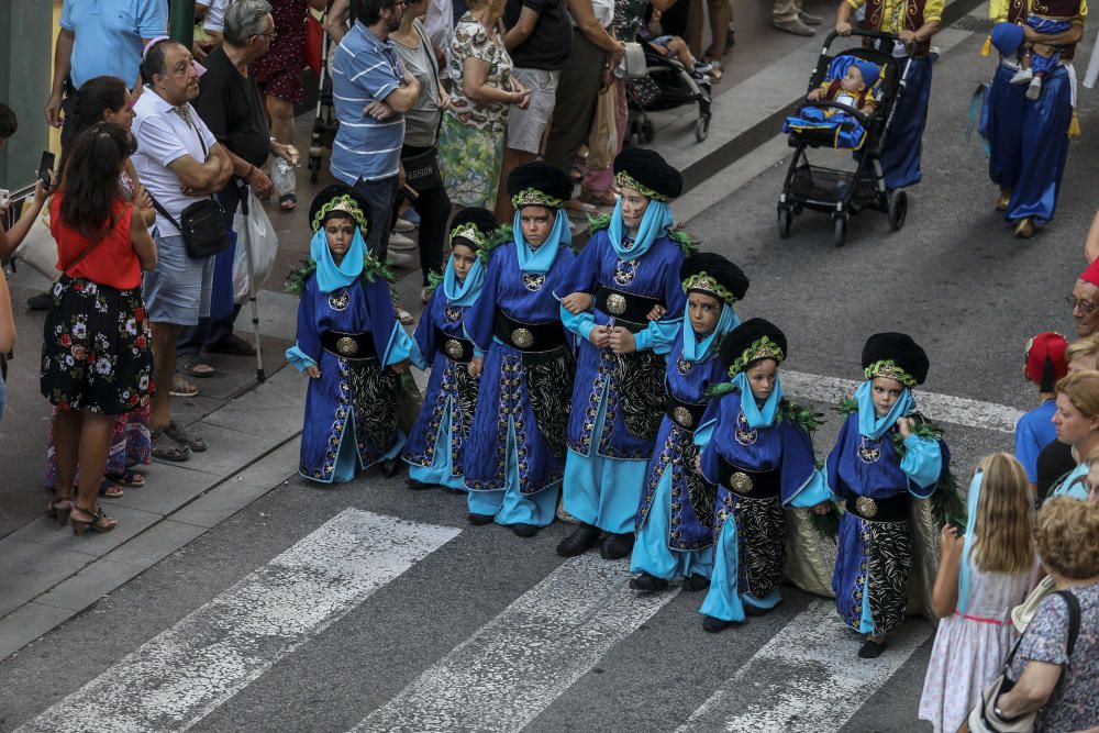 Desfile infantil de Moros y Cristianos