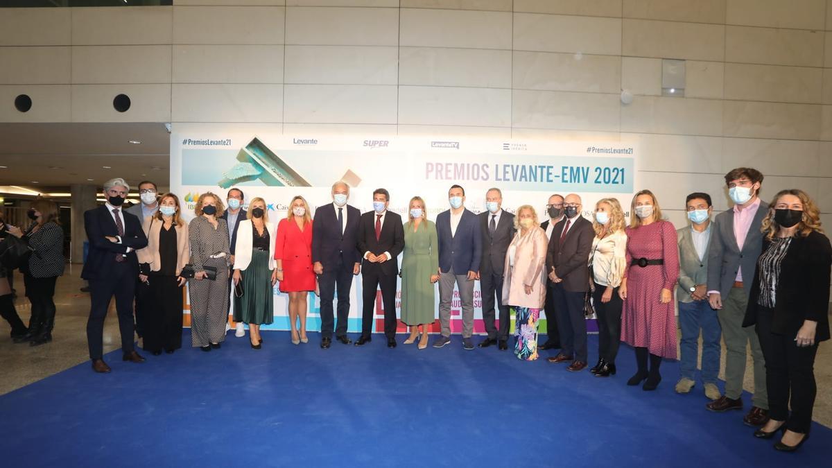 Todos los asistentes a la gala de los premios Levante-EMV-Prensa Ibérica 2021