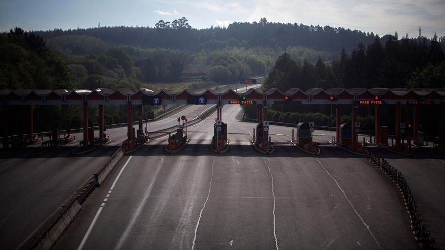 El cierre de las autonomías limítrofes bloquea la movilidad valenciana