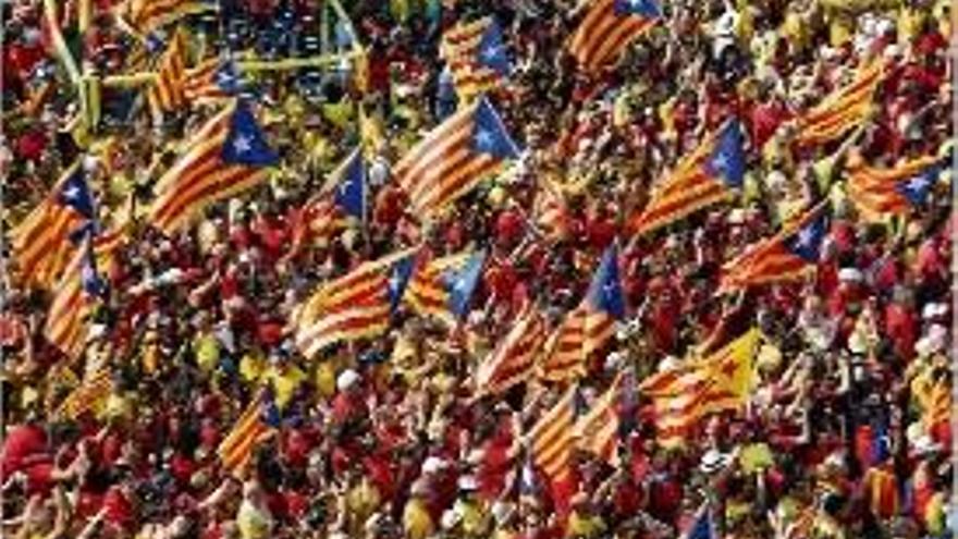 El suport a la independència condiciona la reforma constitucional.